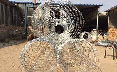 品字形刀片刺網(wǎng) 品字形刀片刺網(wǎng)