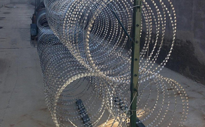 品字形刀片刺網(wǎng) 品字形刀片刺網(wǎng)