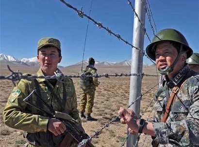 刺鐵絲.jpg 刺鐵絲.jpg