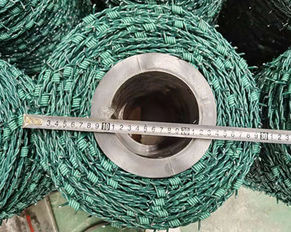 包塑刺鐵絲.jpg 包塑刺鐵絲.jpg